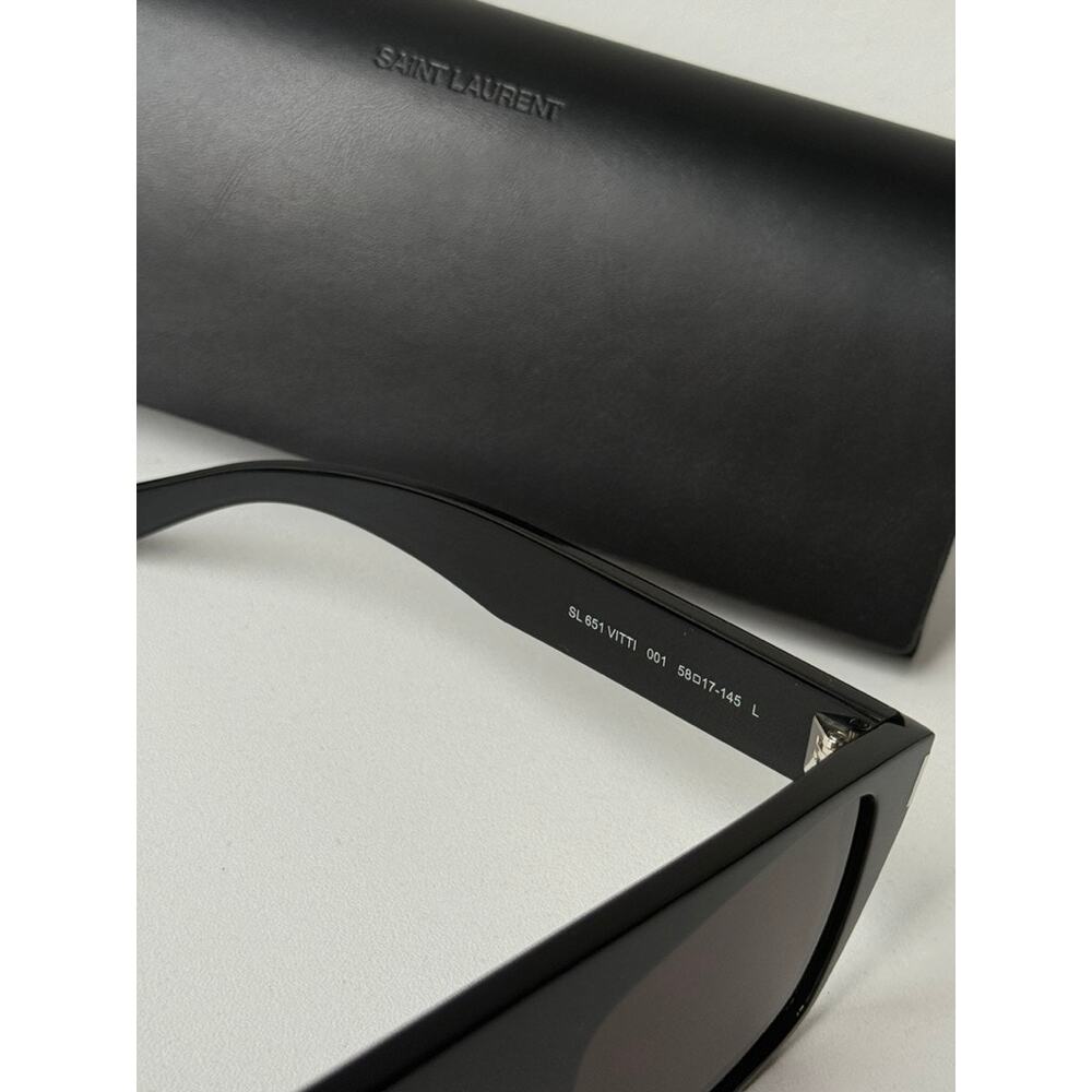 NEW Saint Laurent SL651 Vitti Oversized Sunglasses in Black - Picture 5 of 7
